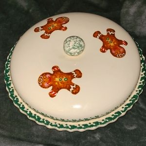 Vintage stoneware spongpainted gingerbread covered pie dish